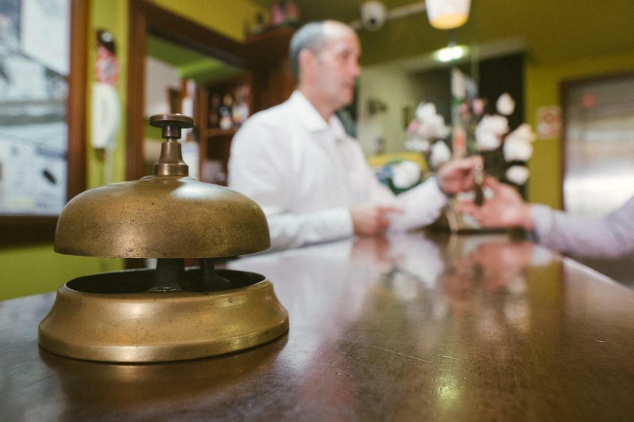 Gran Hotel Rural Cela Belmonte De Miranda Exteriér fotografie